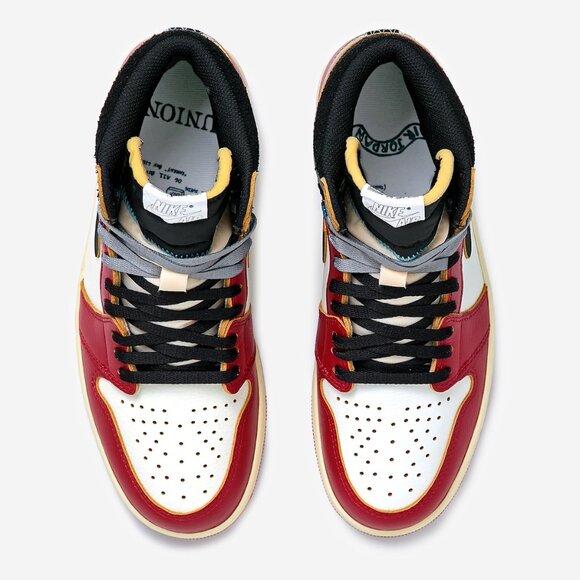 Nike Air Jordan 1 Retro High OG SP - Picture 3 of 4